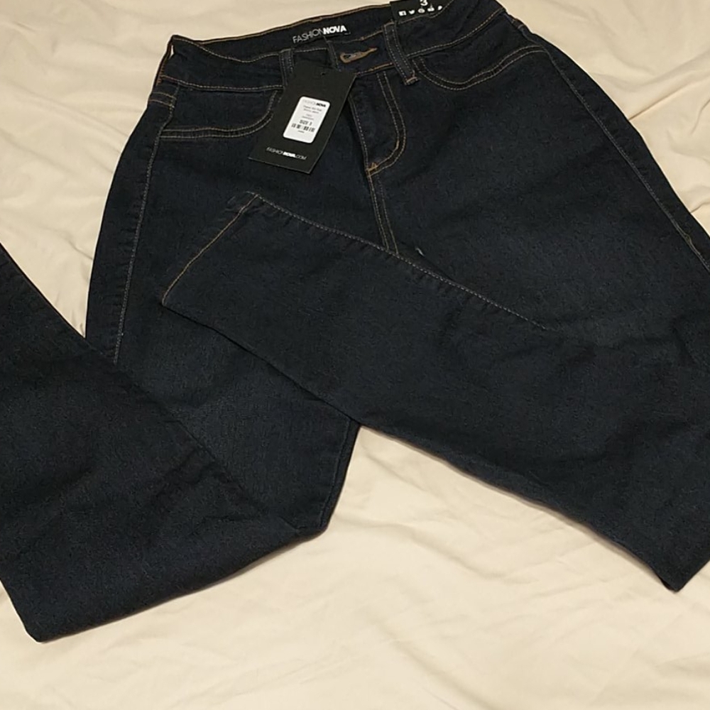 Brand new Fashion Nova jeans